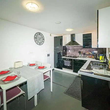 Loft Convivial- Wi-fi - Cour & Piscine Διαμέρισμα Hartmannswiller